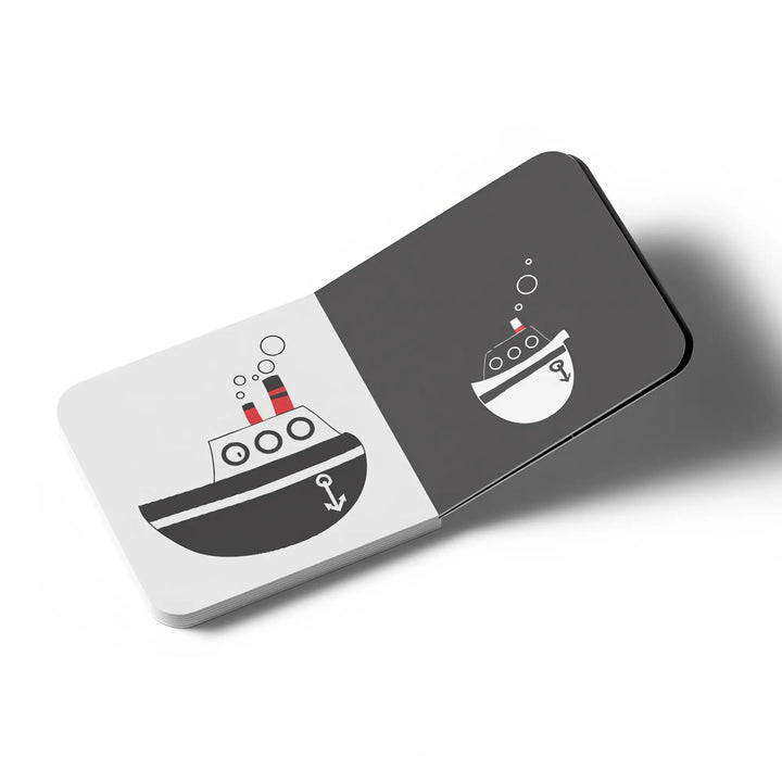 أبيض وأسود - كبير وصغير - Hekaya Bookstore - تك تك ناشرون - Hekaya Bookstore - أبيض وأسود - كبير وصغير - 